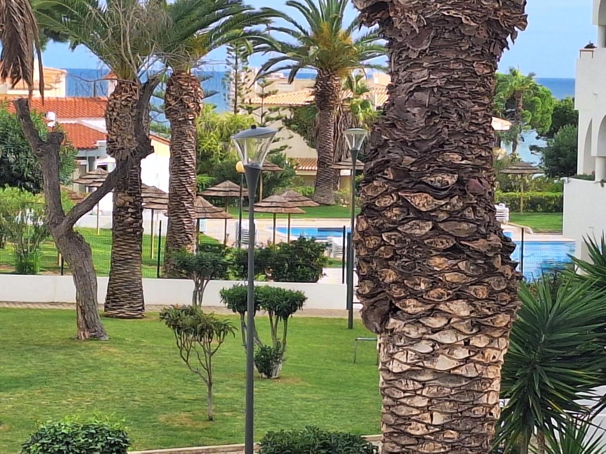 Palmeira Sol- 2 Bedrooms 300M From The Beach Ocean View Porches  Eksteriør bilde
